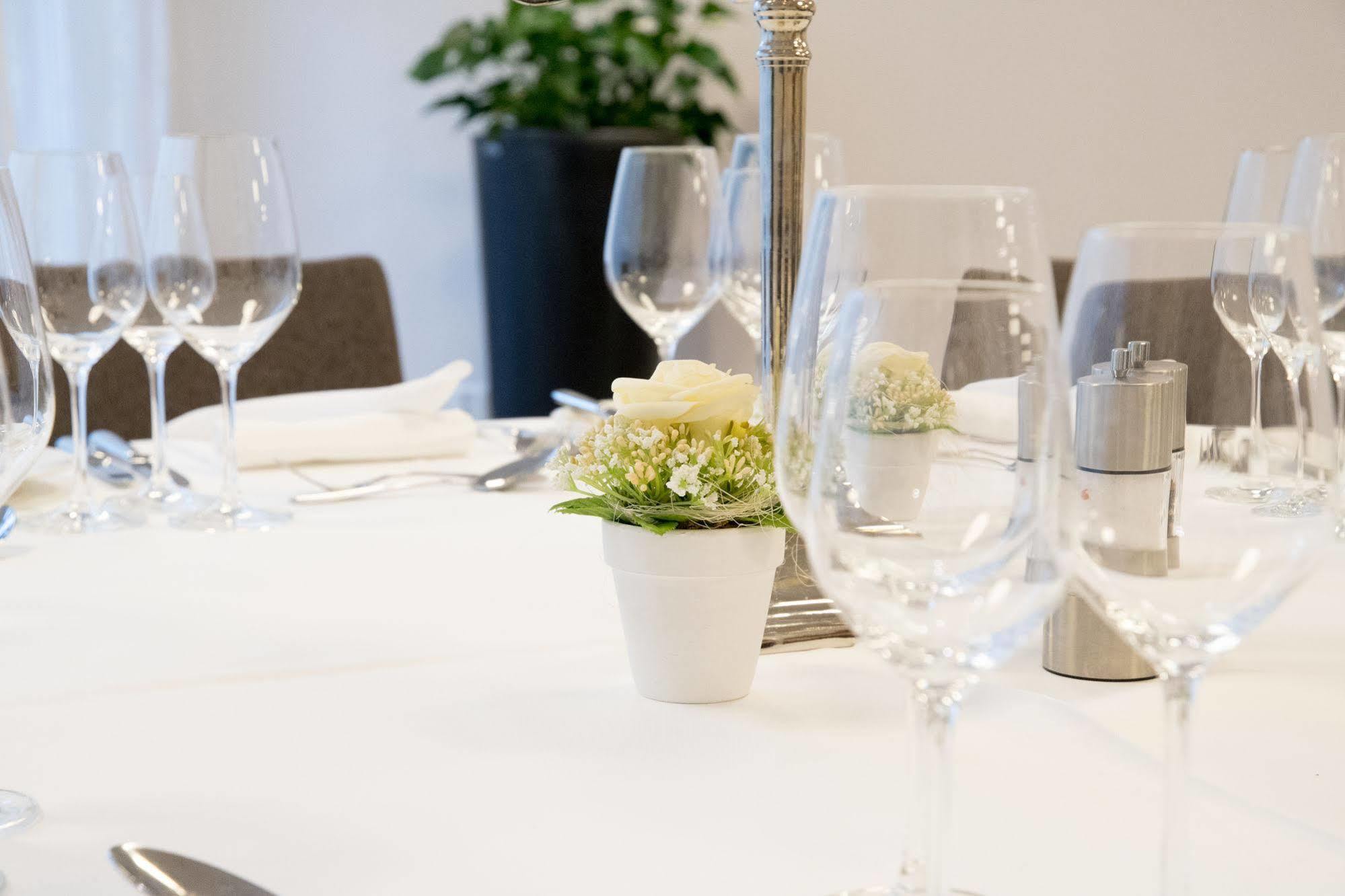 Aarehof Swiss Quality Hotel Wildegg Eksteriør billede